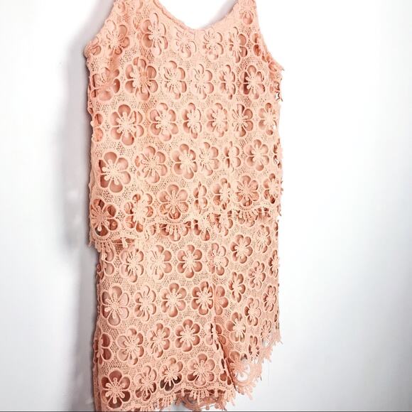 NWT Wet Seal Eyelet Romper Sz M - Picture 4 of 8